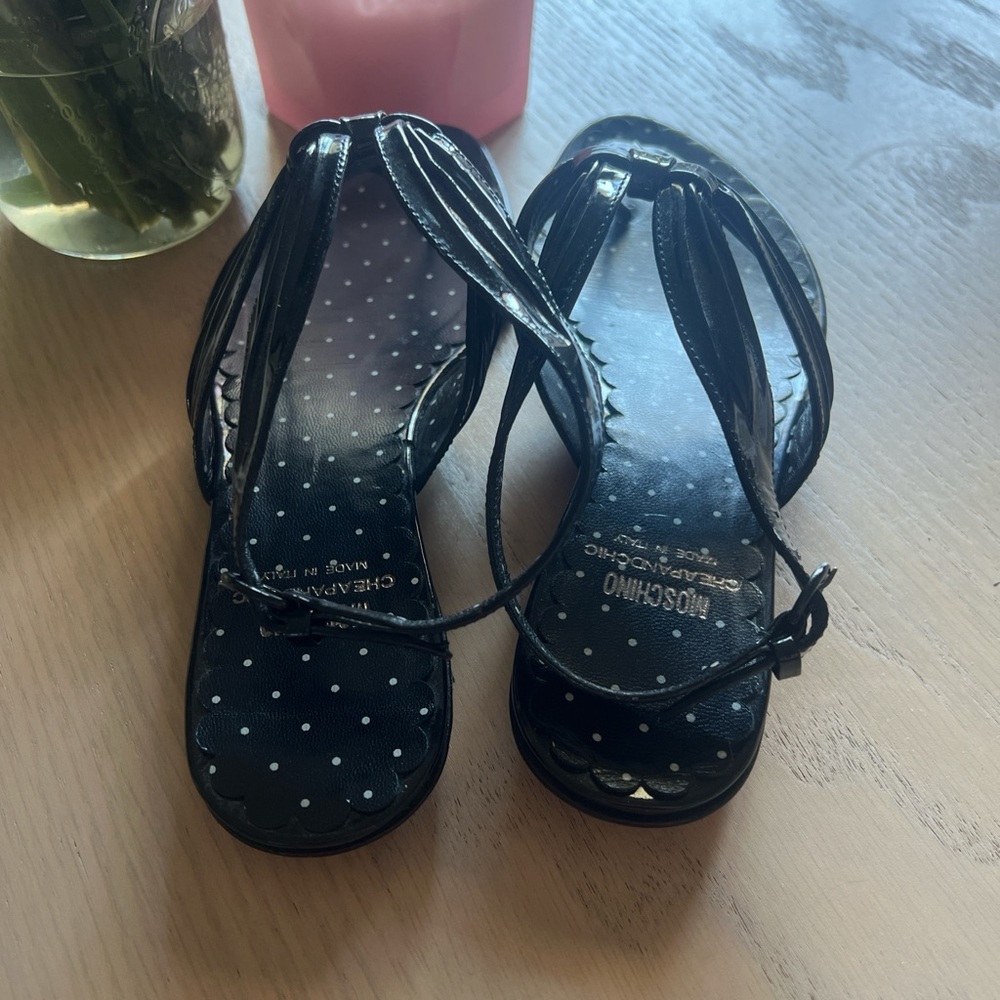 Sandals - Picture 3 of 5